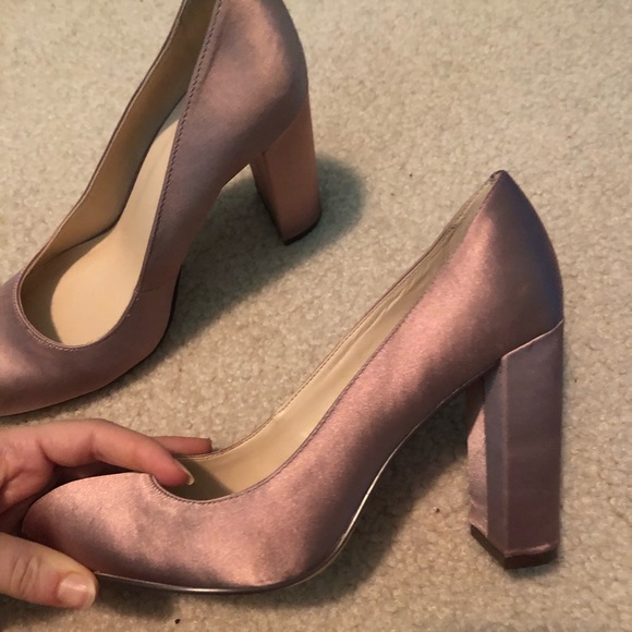 🎉HP🎉 Nine West pink silk satin heel - Picture 3 of 8